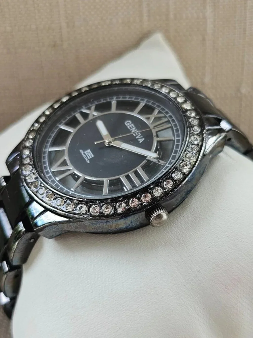 Geneva MN Collection Wristwatch Black Tone Crystal Accent Bezel Analog Watch